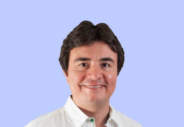 LIC. CESAR MOISÉS CADENA ROMERO